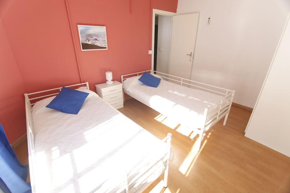 Sevilladream Hostel *
